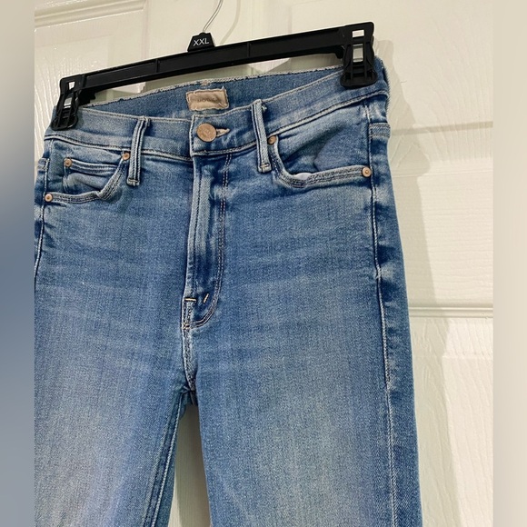 MOTHER Blue Ankle & Cropped Jeans - Picture 4 of 14